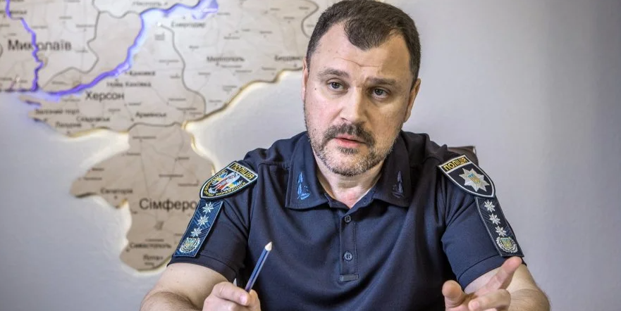  Правда поліцейського № 1. Масові поховання, колаборанти, мародери та робота в умовах війни —  глава Нацполіції 