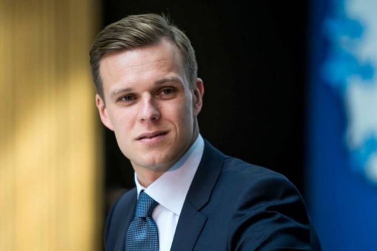  Глава МИД Литвы: мы должны пообещать украинцам, что будем с ними до их победы 