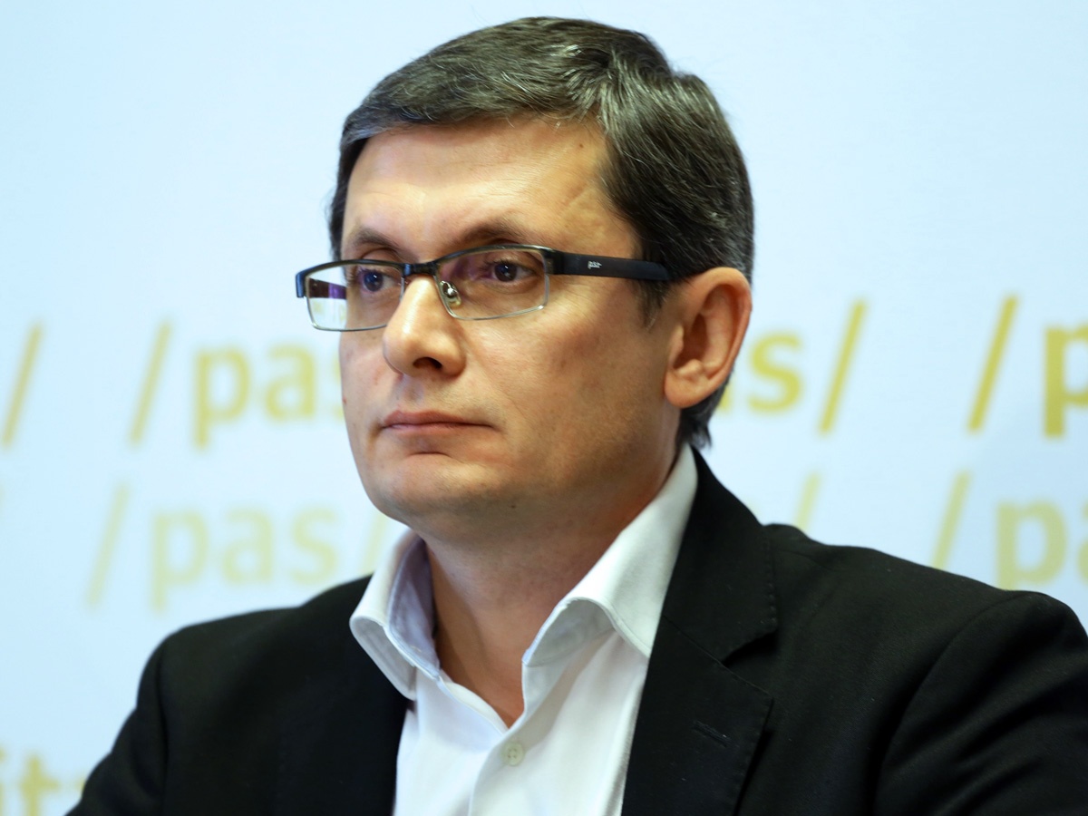  Молдова готова помочь Украине разминировать освобожденные территории 