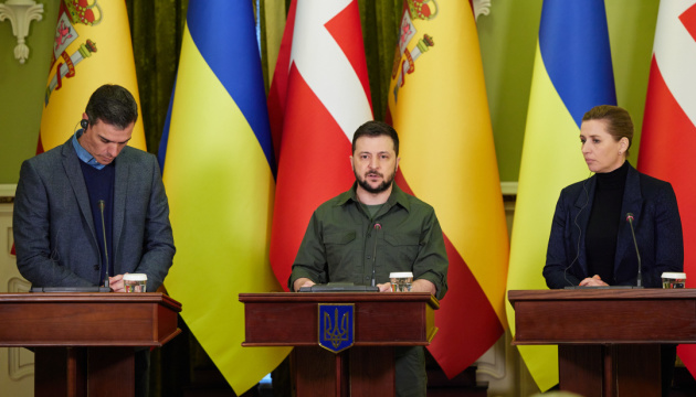  Зеленський: Попереду вирішальні дні битви за нашу державу 