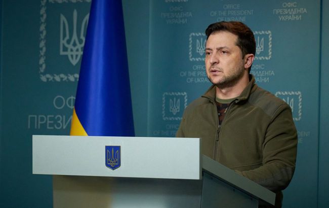  Мир должен реагировать уже сейчас, - Зеленский о применении ядовитого вещества в Мариуполе 