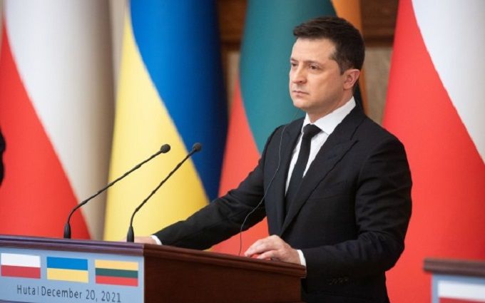  Зеленский определил, какие должностные лица могут делать заявления от имени Украины 