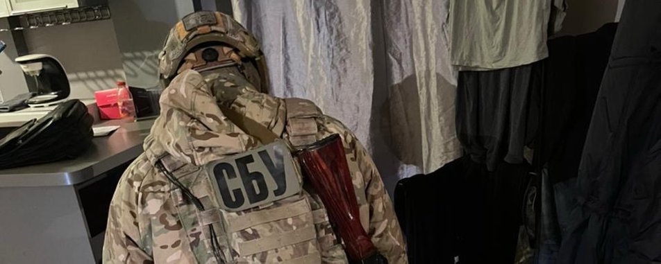  На Прикарпатті банда викрадала людей, катувала та вимагала гроші. Cеред них був екс-поліцейський 