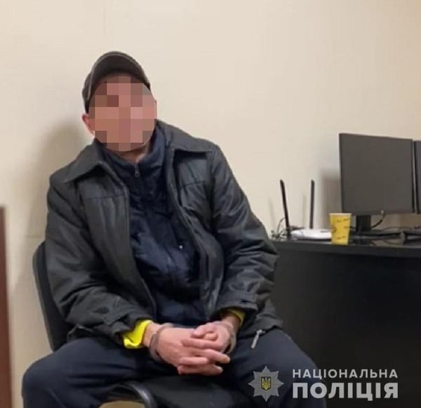  Київські правоохоронці затримали зловмисника за підозрою у вбивстві місцевого мешканця 