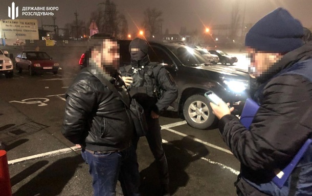  Чиновника Укроборонпрома поймали на вымогании взятки у иностранцев 