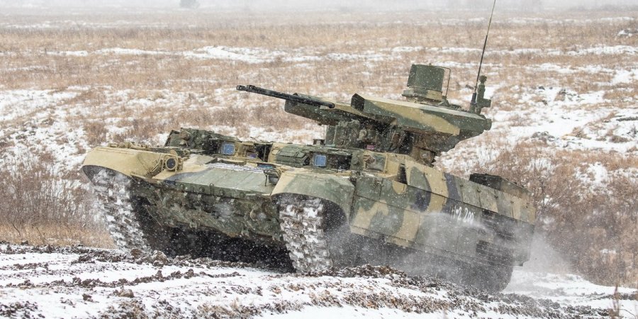  Російська армія провела танкові навчання з бойовими стрільбами біля кордонів України і в Криму 