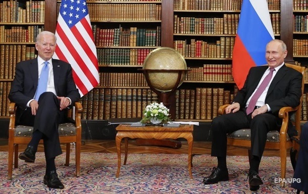  В РФ анонсировали переговоры Путина и Байдена 