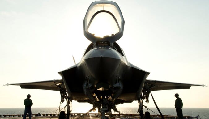  США отправят в страны Балтии 800 военных, самолеты F-35 и вертолеты 