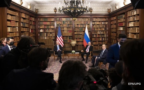  Названо время переговоров Байдена и Путина 