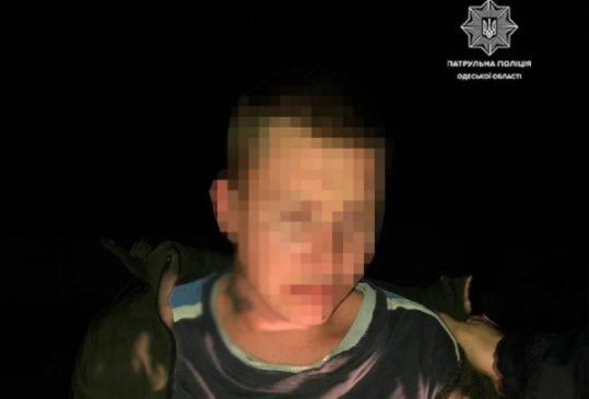 В Одесской области таксист сам задержал пассажира, который пытался его задушить 