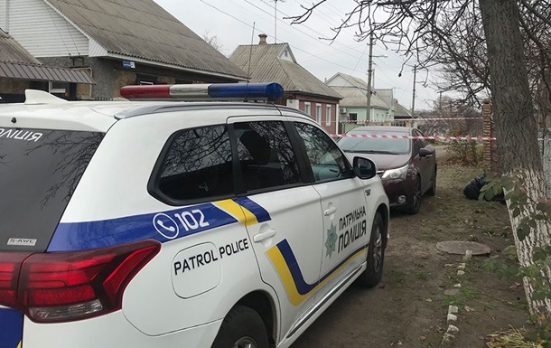  В съемной квартире в Полтаве обнаружили два трупа и мужчину без сознания 