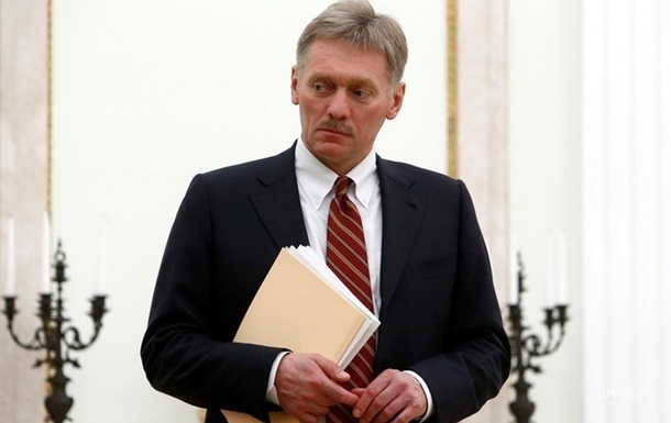  Песков назвал высокой "вероятность военных действий" в Украине 