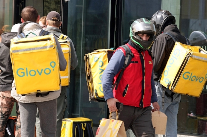  Іспанська Glovo купує у Черновецького сервіс Zakaz.ua – ЗМІ 