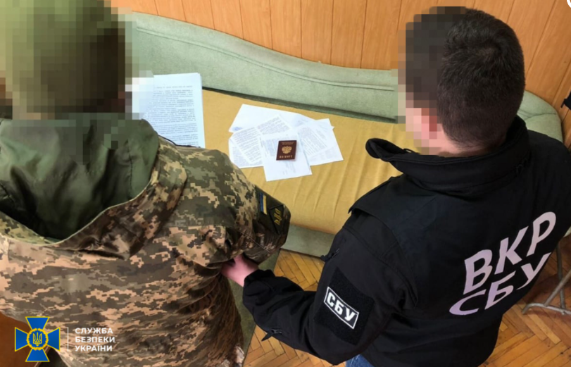  Збирав секретні дані про оборону для РФ: посадовцю ЗСУ оголосили про підозру 