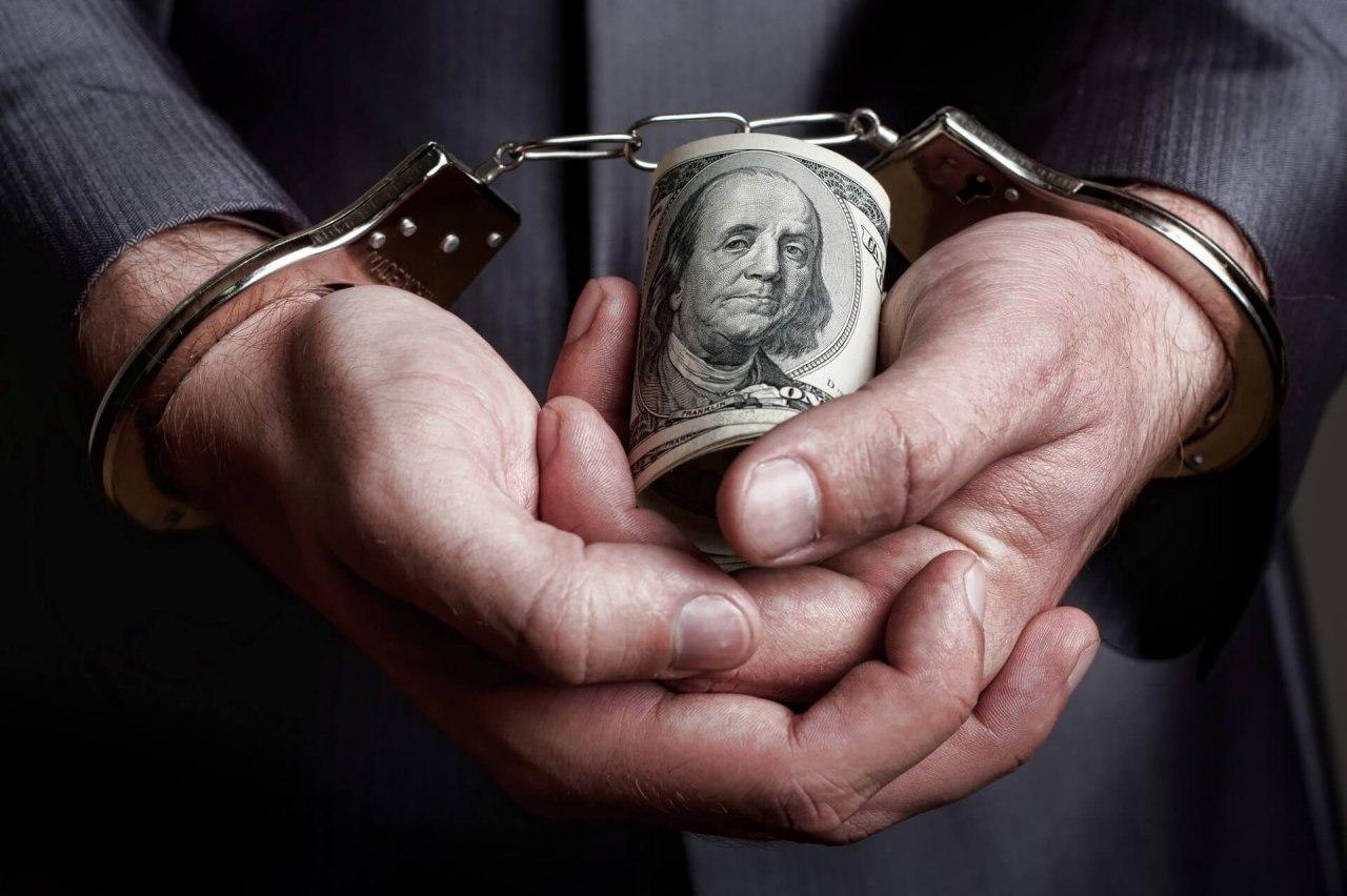  Начальник райвідділку поліції Одещини був затриманий на хабарі $4 тис. у день призначення на посаду 