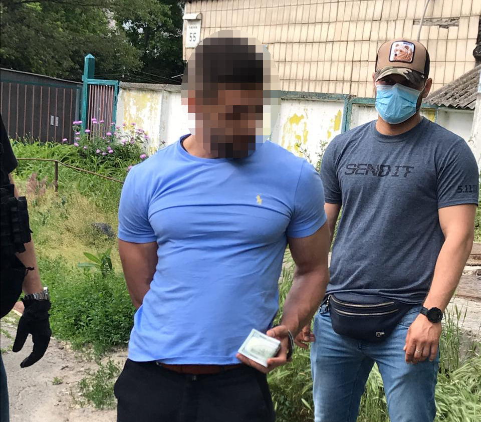  Екскерівника управління Укртрансбезпеки судитимуть за регулярні побори з перевізників 