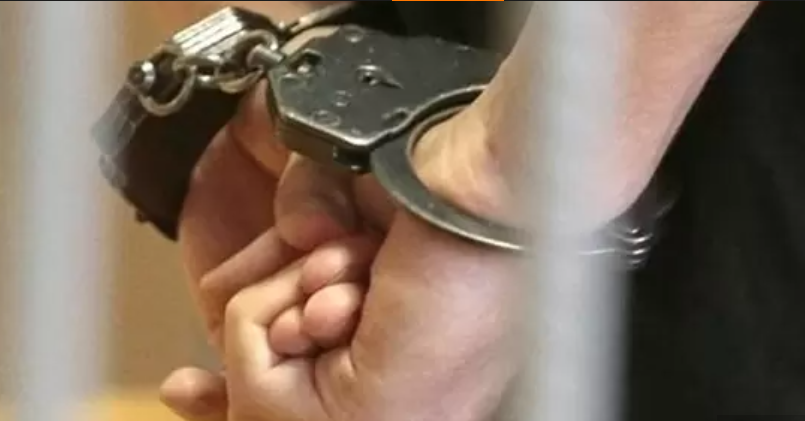  В Ровно хулиганы пытались угнать маршрутку и устроили массовую драку 