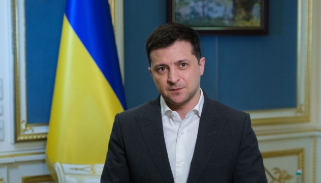  Зеленський привітав мусульман з початком Рамадану 