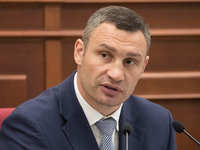  С 18 мая ограничивается въезд крупногабаритного транспорта в часы пик для разгрузки трафика в столице - Кличко 