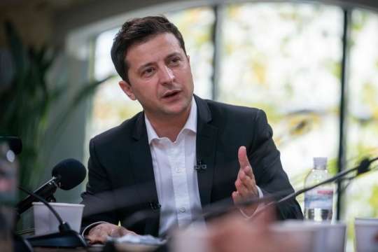  Зеленський обговорив із Трюдо спрощення візового режиму з Канадою 