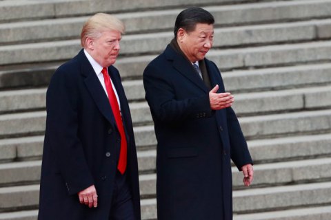  Трамп просил Си Цзиньпина помочь ему с переизбранием, - СМИ 