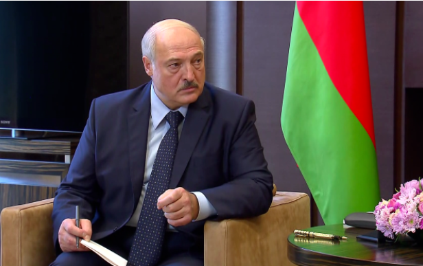 Посол Польши в ЕС: Режим Лукашенко использует детей в миграционном кризисе 