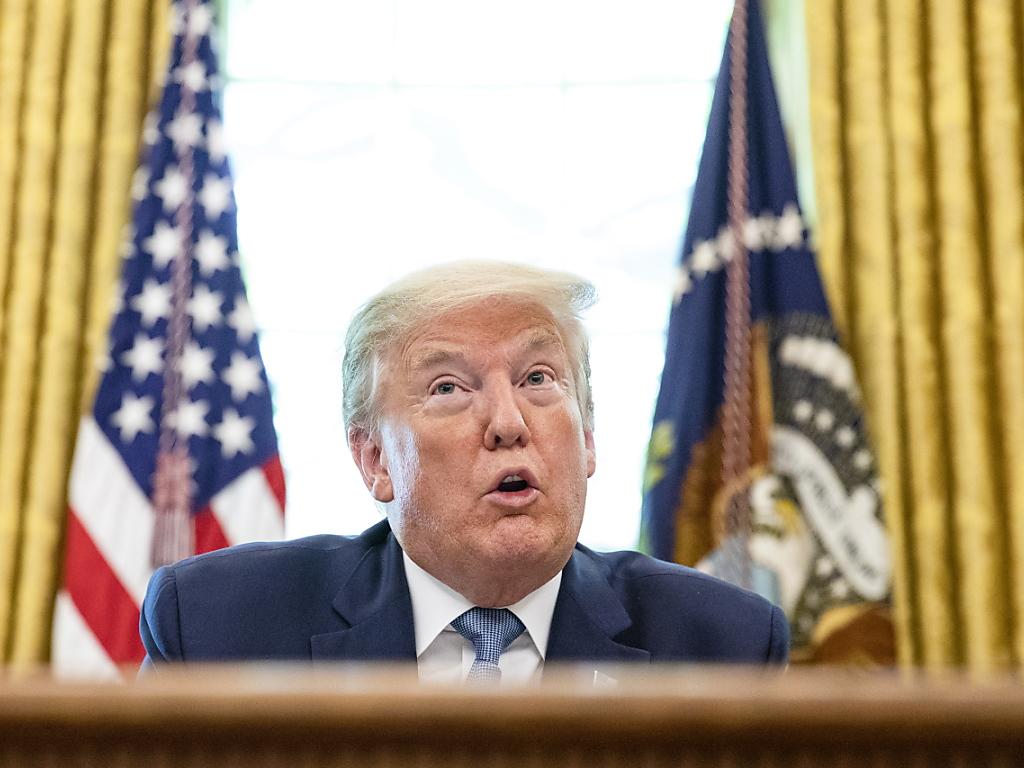  Трамп погрожує ВООЗ повністю “заморозити” фінансування та вийти зі складу організації: є умови 