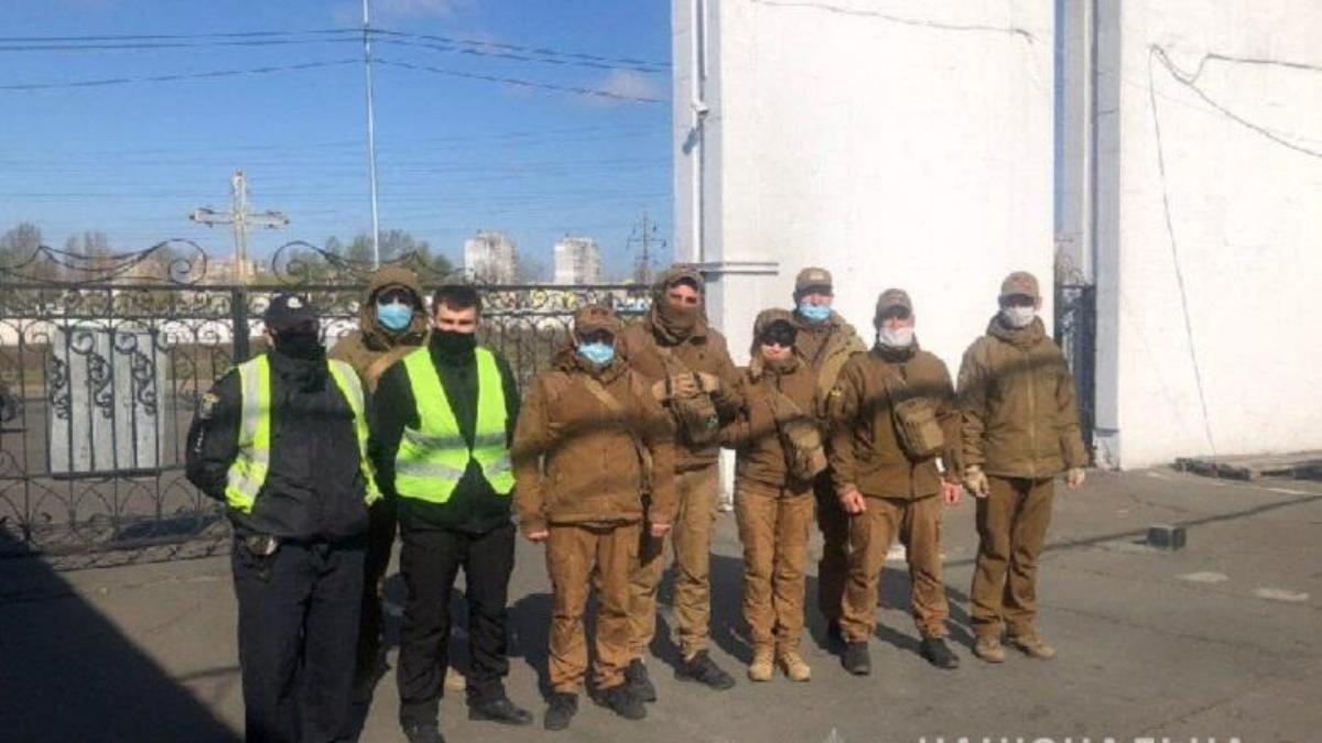  В Киеве полиция начала патрулирование кладбищ 