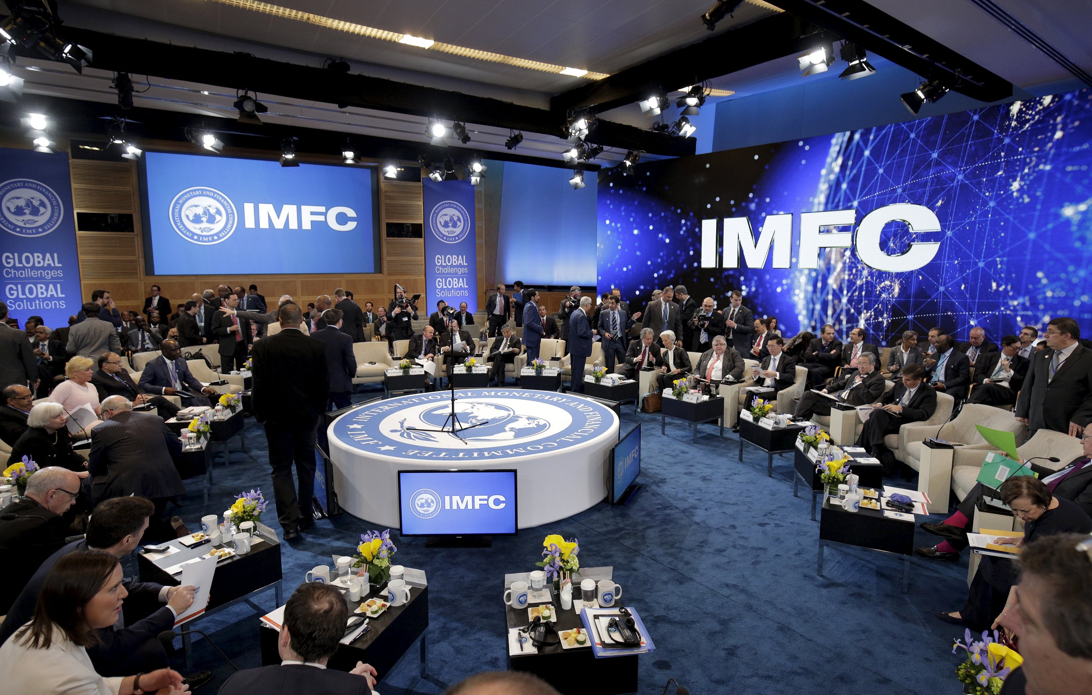  Украина и МВФ договорились о новом кредите на миллиарды долларов 