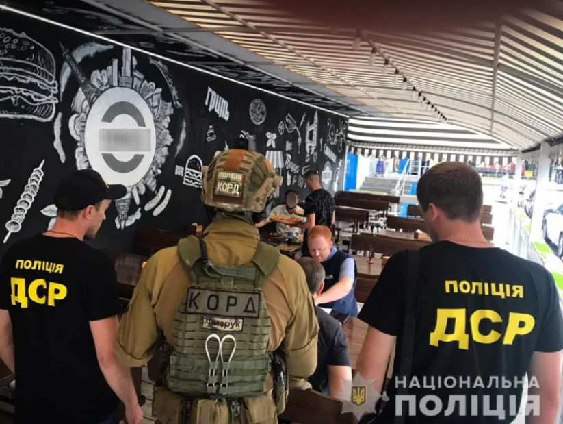  В Николаеве задержали «смотрящего», который вымогал 200 тысяч у бизнесмена 