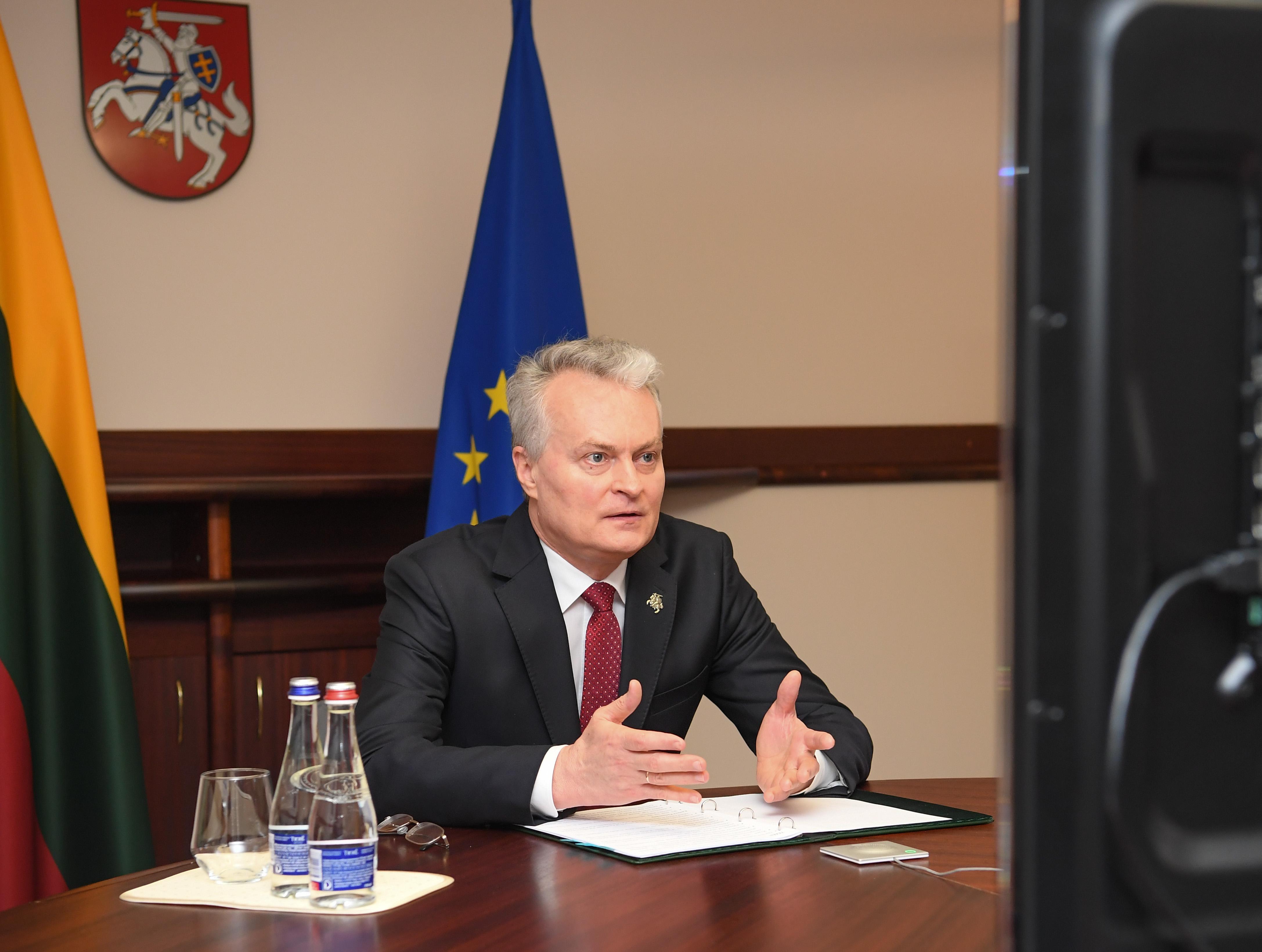  Президент Литвы: поддерживаем евроатлантическую интеграцию, территориальное единство Украины 