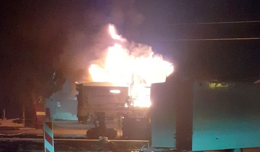  В Николаеве объявили награду в полмиллиона за данные о поджигателях техники в Варваровке 