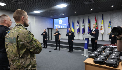Поліцейські з різних регіонів країни отримали державні та відомчі нагороди