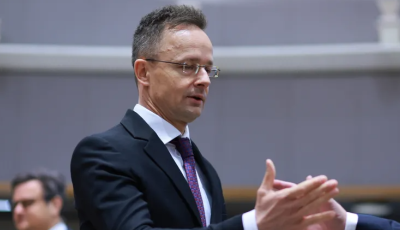 Сійярто: Угорщина не збирається відмовлятися від російської нафти, попри вимоги Трампа