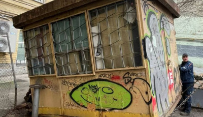 З вулиць Києва прибрали найзанедбаніші кіоски