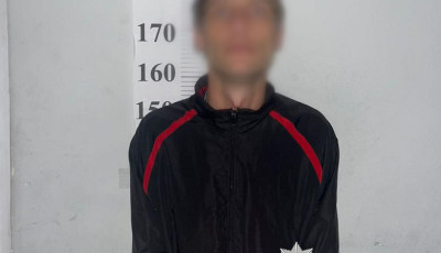 У Києві судитимуть чоловіка, який із ножем напав на підприємця у Деснянському районі