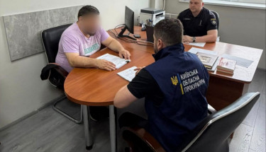 На Київщині п’ятьох зловмисників підозрюють у привласненні понад 2 млн грн