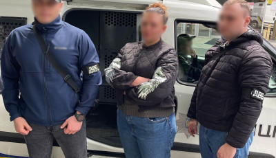 Брала гроші за фіктивні діагнози для військовозобов’язаних: у Києві Нацполіція викрила жінку
