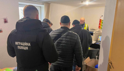 У Києві правоохоронці викрили чотирьох вихователів корекційного дитсадка, які катували та знущалися над дітьми