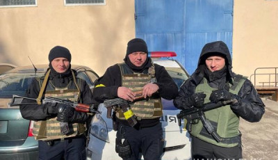 «В таких складних умовах родина - моя найбільша підтримка», - дільничний офіцер Солом’янського управління поліції Руслан Файчук