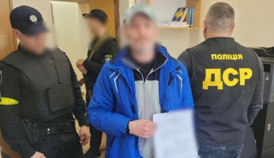 У використанні коштів від збуту наркотиків підозрюють «смотрящого» у Київському СІЗО та його спільників