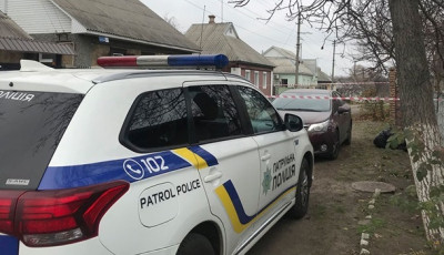 В съемной квартире в Полтаве обнаружили два трупа и мужчину без сознания