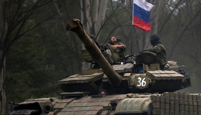 Россия заявила о выводе 10 военных колонн из Крыма