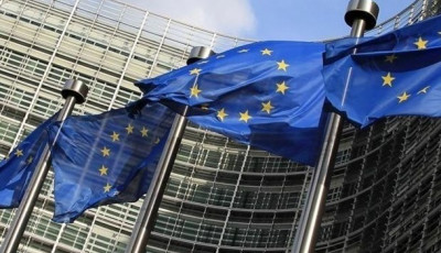 Еврокомиссия открыла дело против Польши из-за Конституционного суда