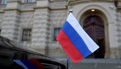 Еще 27 российских дипломатов покинут США - посол