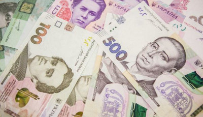 На лаві підсудних опинився колишній директор навчального закладу, який нарахував собі премій на майже 175 тис грн