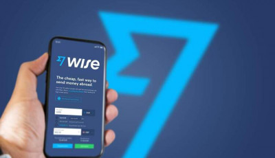 Система Wise заборонила перекази коштів у гривні для українців