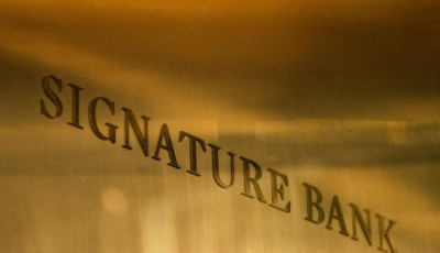 Напередодні краху Signature Bank у США розслідували можливе відмивання коштів через нього – ЗМІ