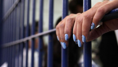 У Києві жінку судитимуть за крадіжку речей у власниці магазину