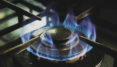 Газ у Європі повернувся до жовтневих цін у 1400 доларів